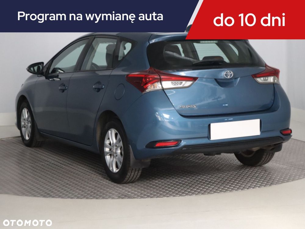 Toyota Auris - 6