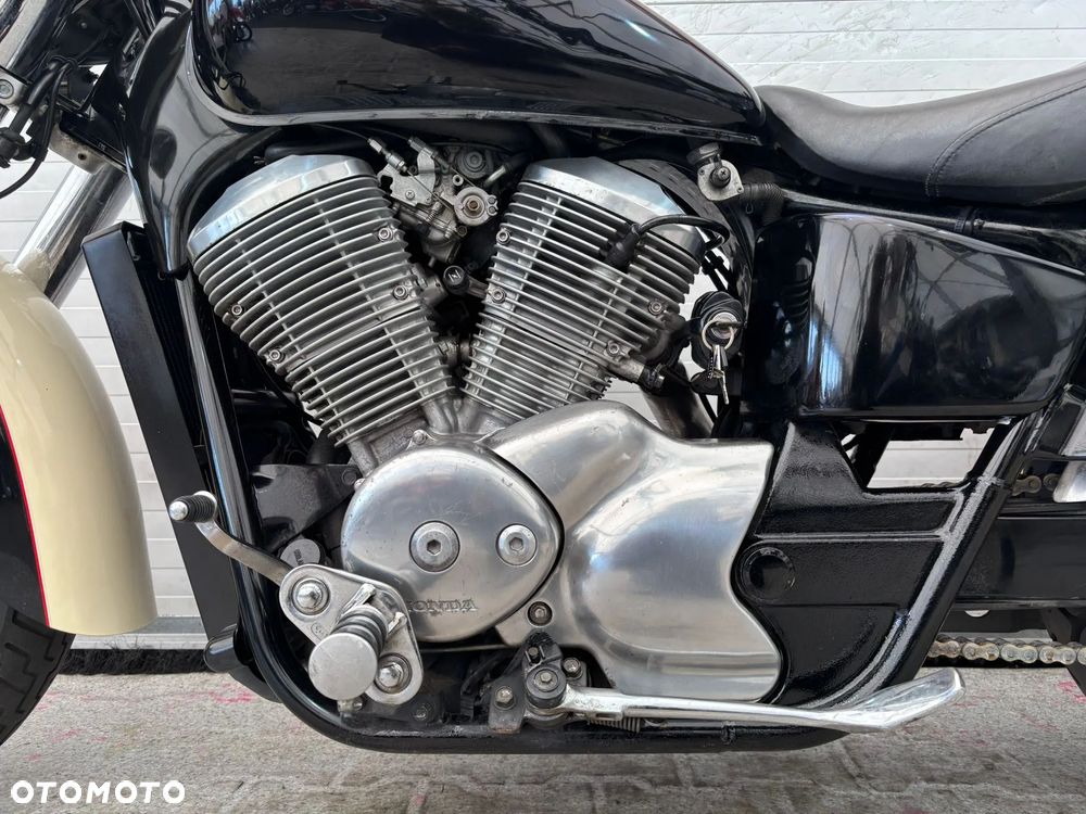 Honda Shadow - 23