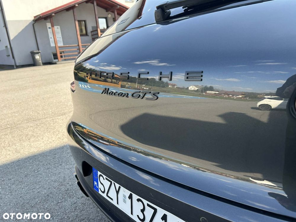 Porsche Macan GTS PDK - 17