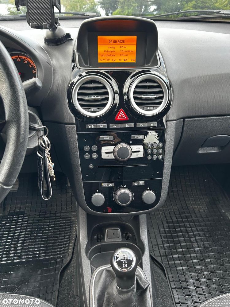 Opel Corsa 1.4 Cosmo - 11