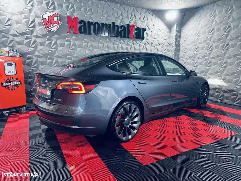 Tesla Model 3 Long Range AWD Dual Motor Performance - 2