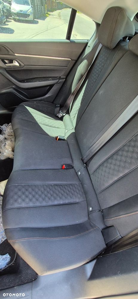 Peugeot 508 1.5 BlueHDi Active Pack S&S EAT8 - 31