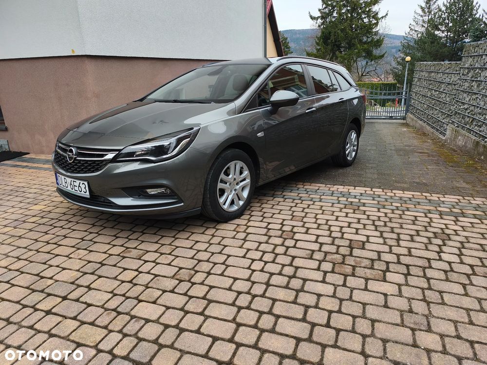 Opel Astra 1.6 CDTI Sport - 9