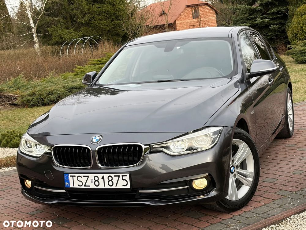 BMW Seria 3 318d Sport Line - 12