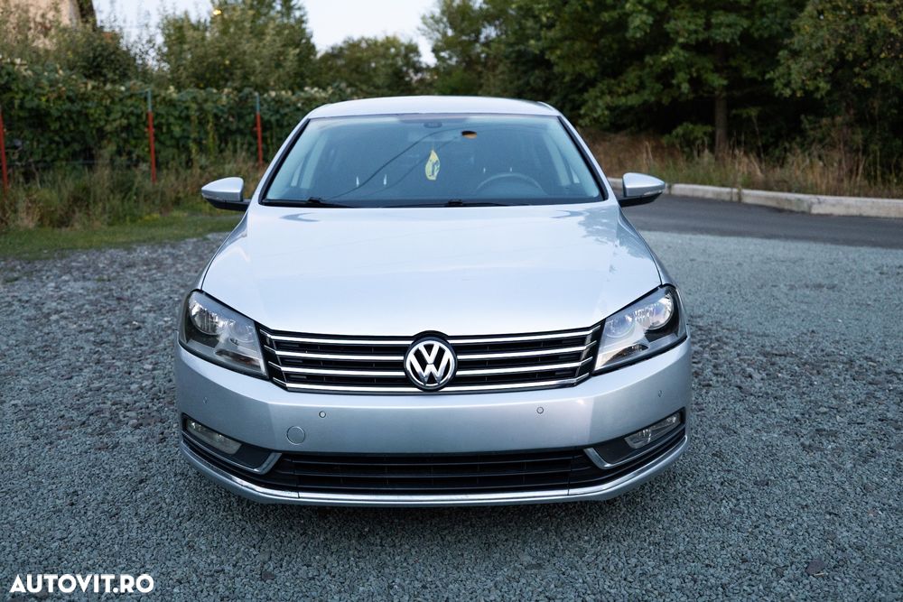 Volkswagen Passat 1.6 TDI DPF BlueMotion Technology Comfortline - 7