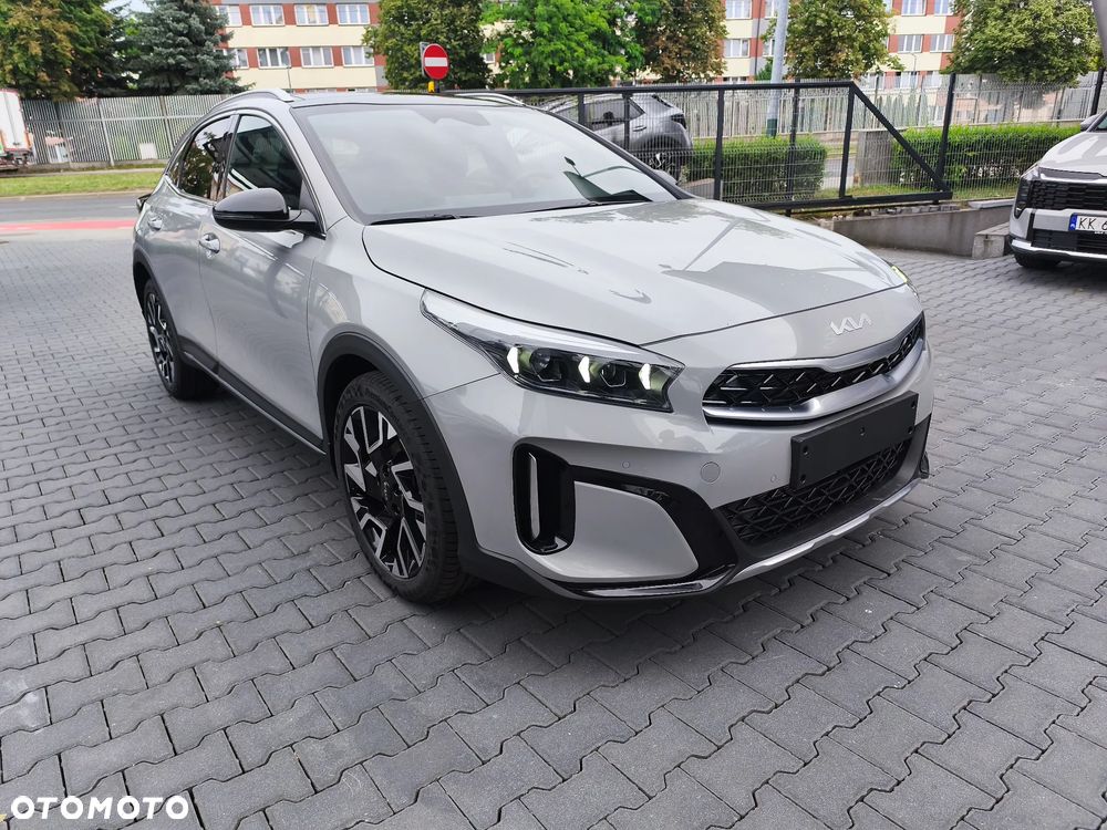 Kia XCeed 1.6 T-GDI Tribute DCT - 3