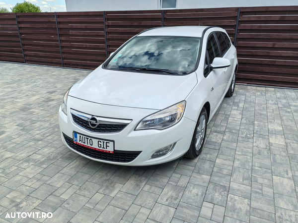 Opel Astra 1.3 CDTI Cosmo
