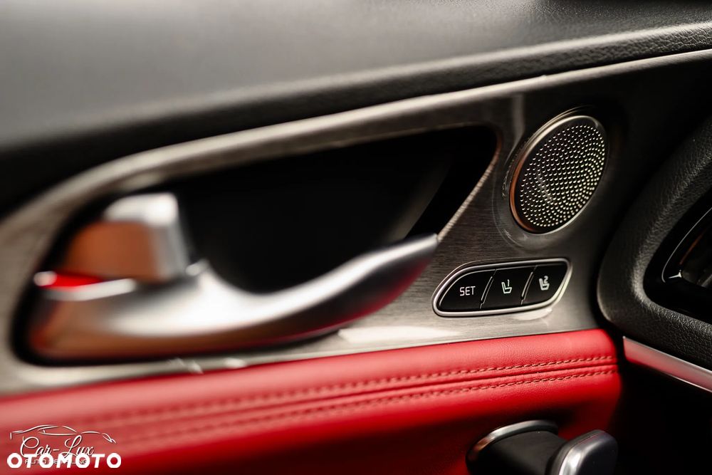 Kia Stinger 2.0 T-GDI GT Line - 32