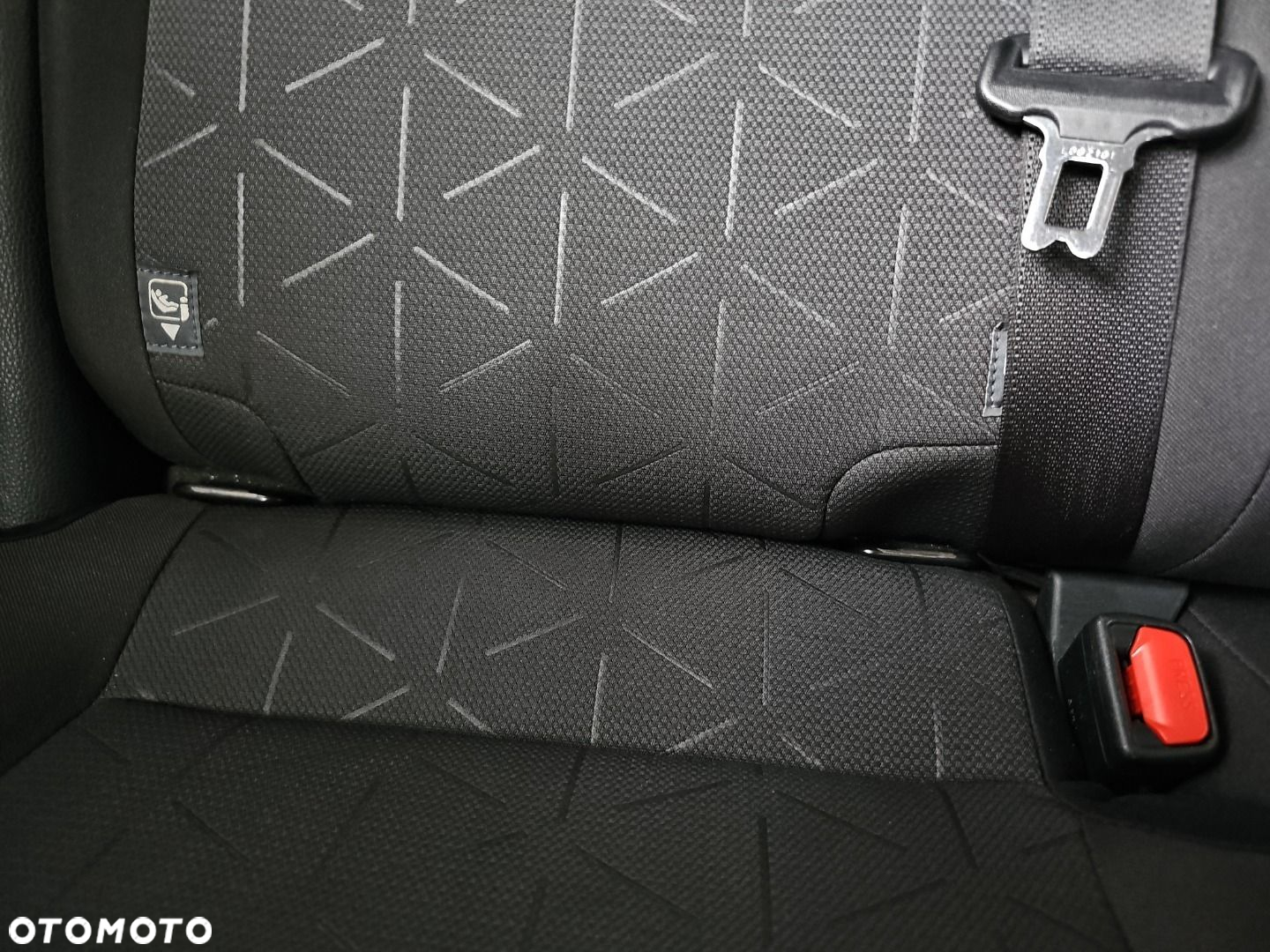 Toyota RAV4 - 23