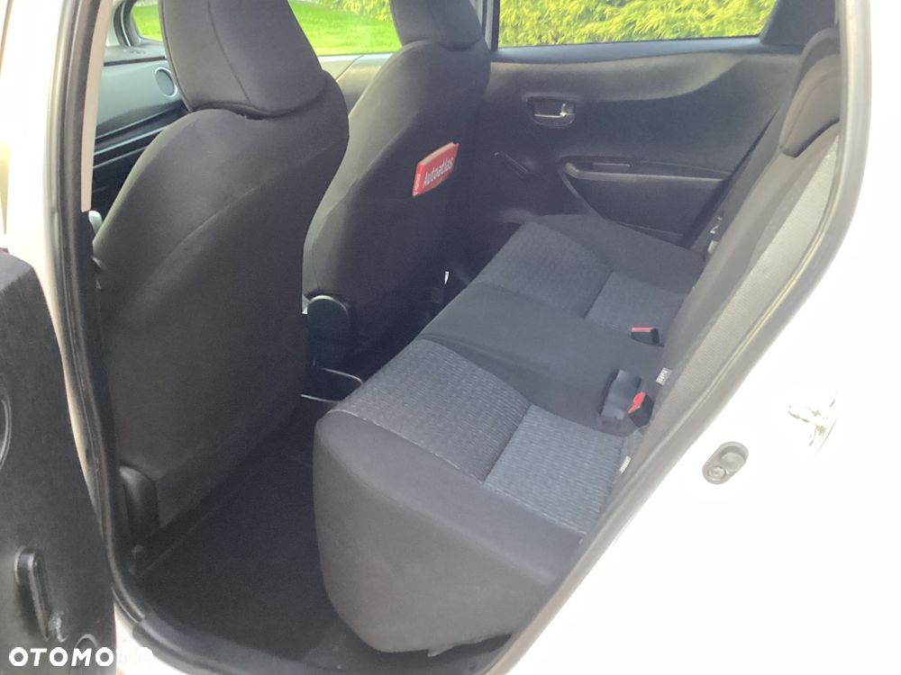 Toyota Yaris 1.33 VVT-i Edition 2014 - 17