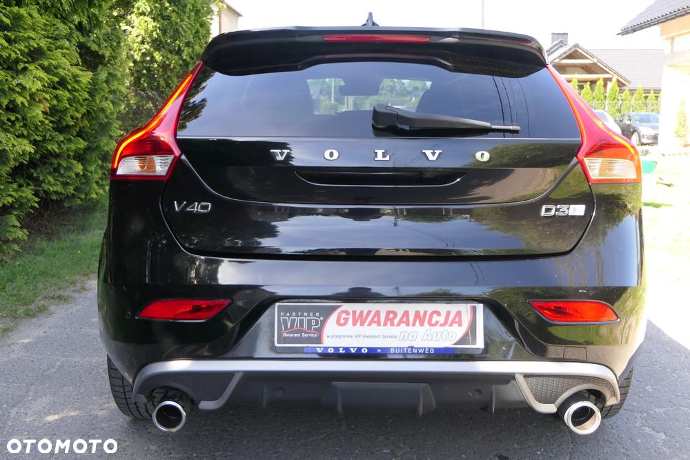 Volvo V40 D3 Geartronic RDesign - 14