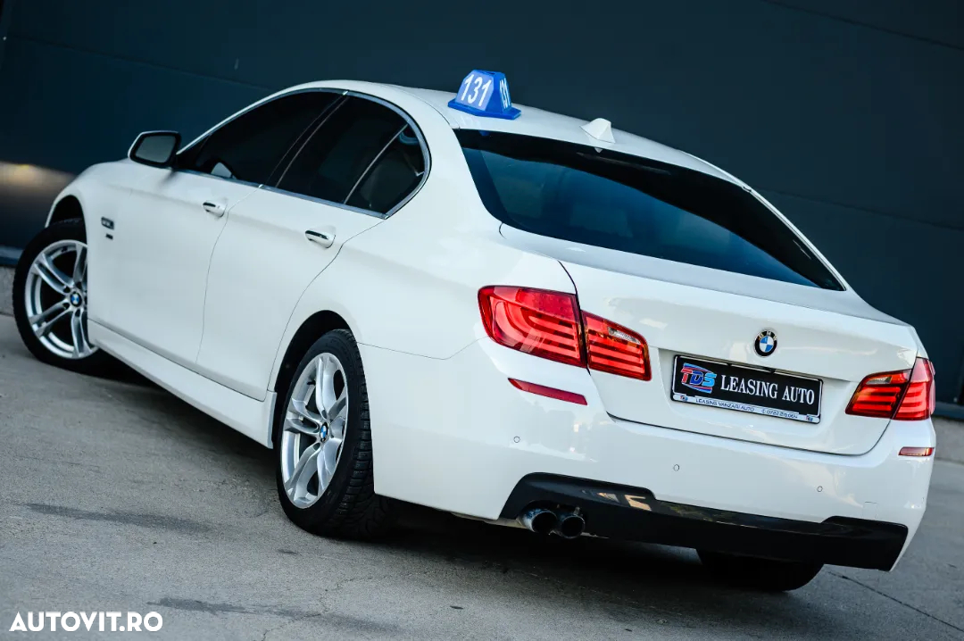 BMW Seria 5 528i xDrive Aut. - 3