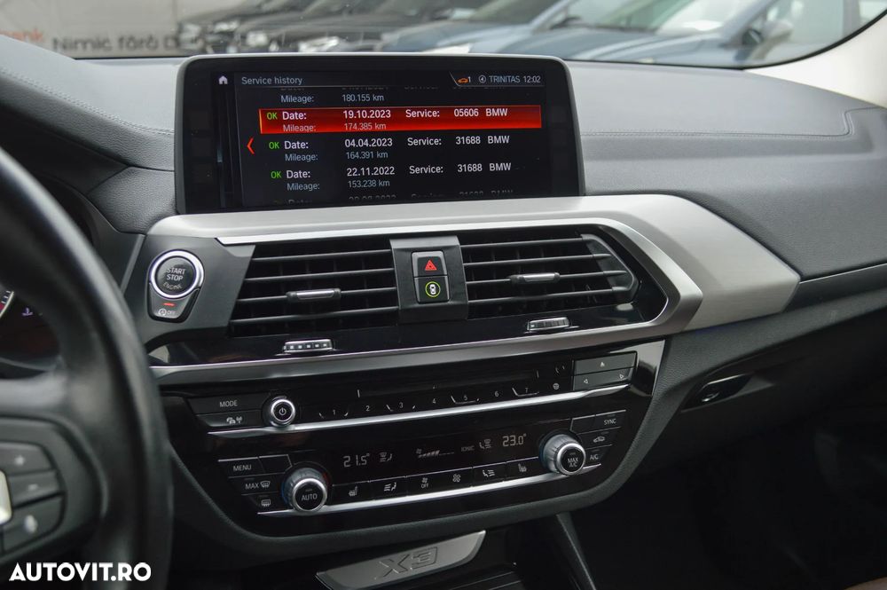 BMW X3 xDrive20d AT xLine - 25