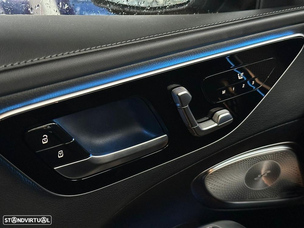 Mercedes-Benz C 300 de 4Matic T 9G-TRONIC AMG Line - 17