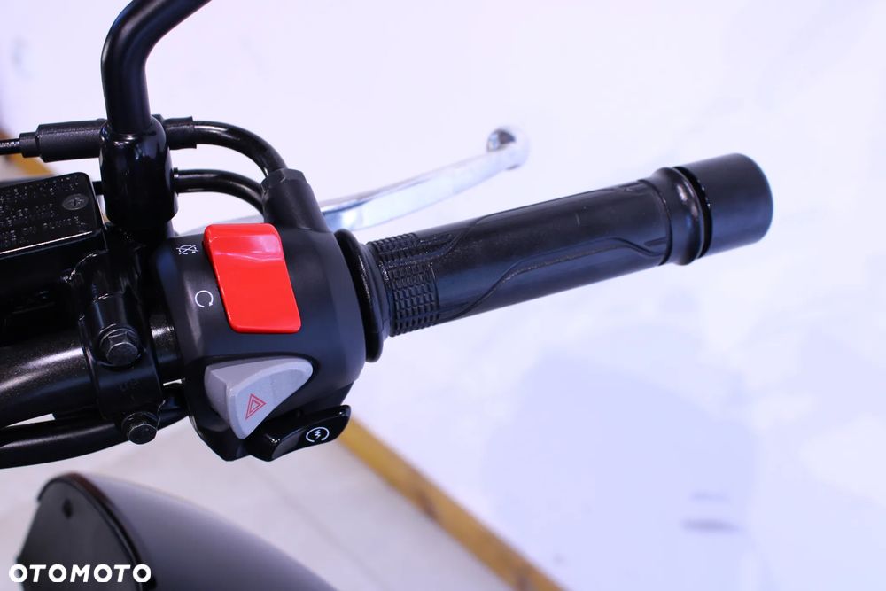 Honda CB - 10