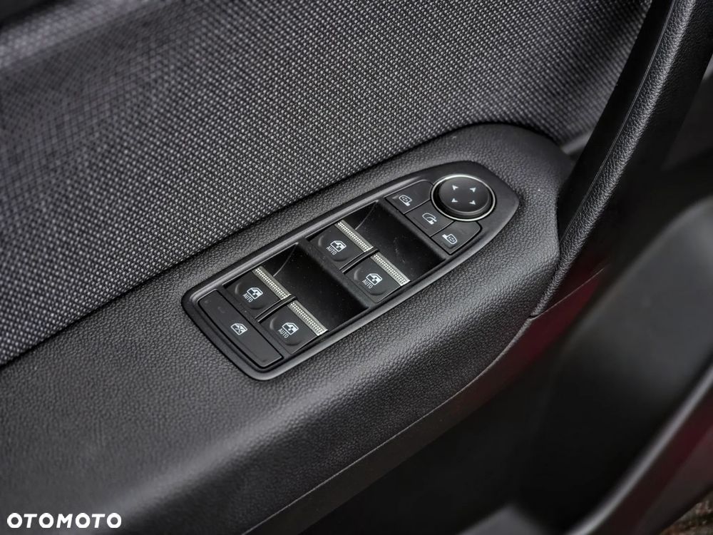 Renault Captur - 15