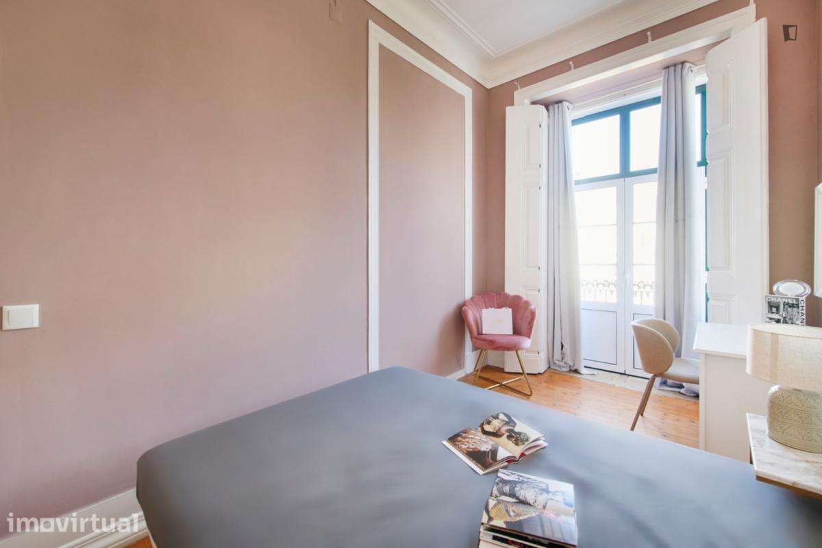 Quarto - localizado em Santos Lisbon - Grande imagem: 4/16