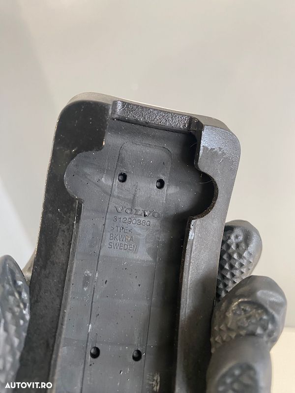 Set ornament pedale R-design VOLVO S60 XC60 V60 V70 S80 2010-2017 31290380 31290382 - 4