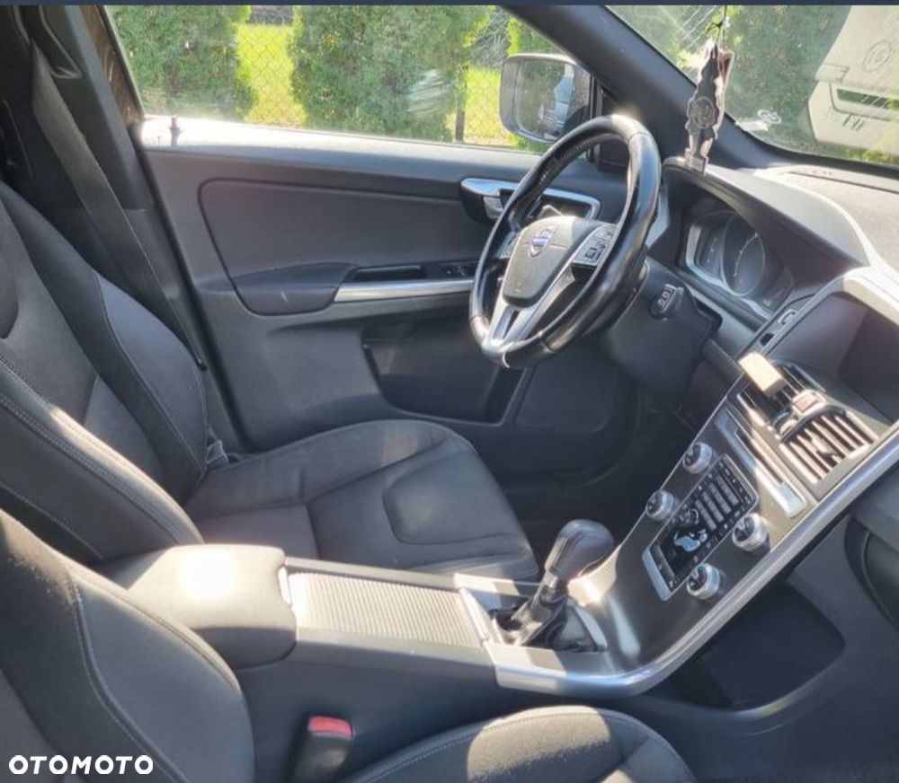 Volvo XC 60 D4 Drive-E Base - 11