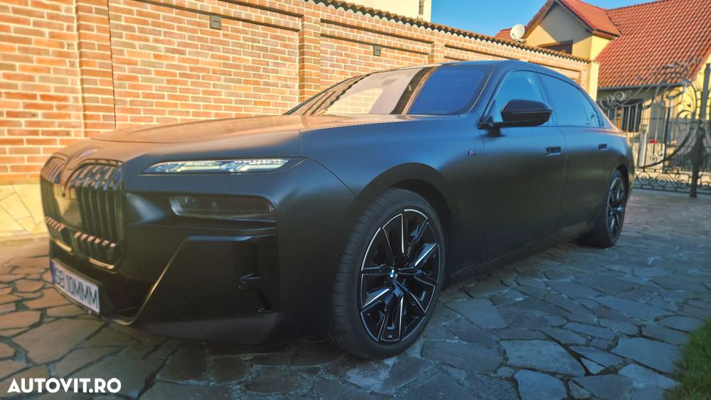 BMW Seria 7 - 15