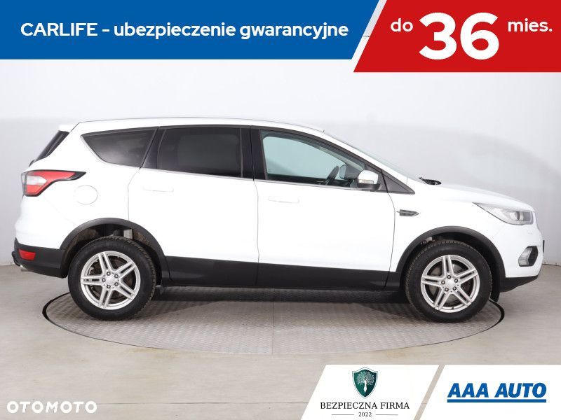 Ford Kuga - 8