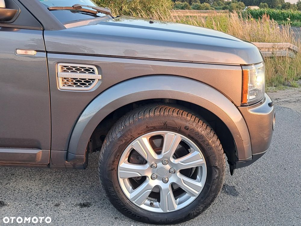 Land Rover Discovery SD V6 HSE - 35