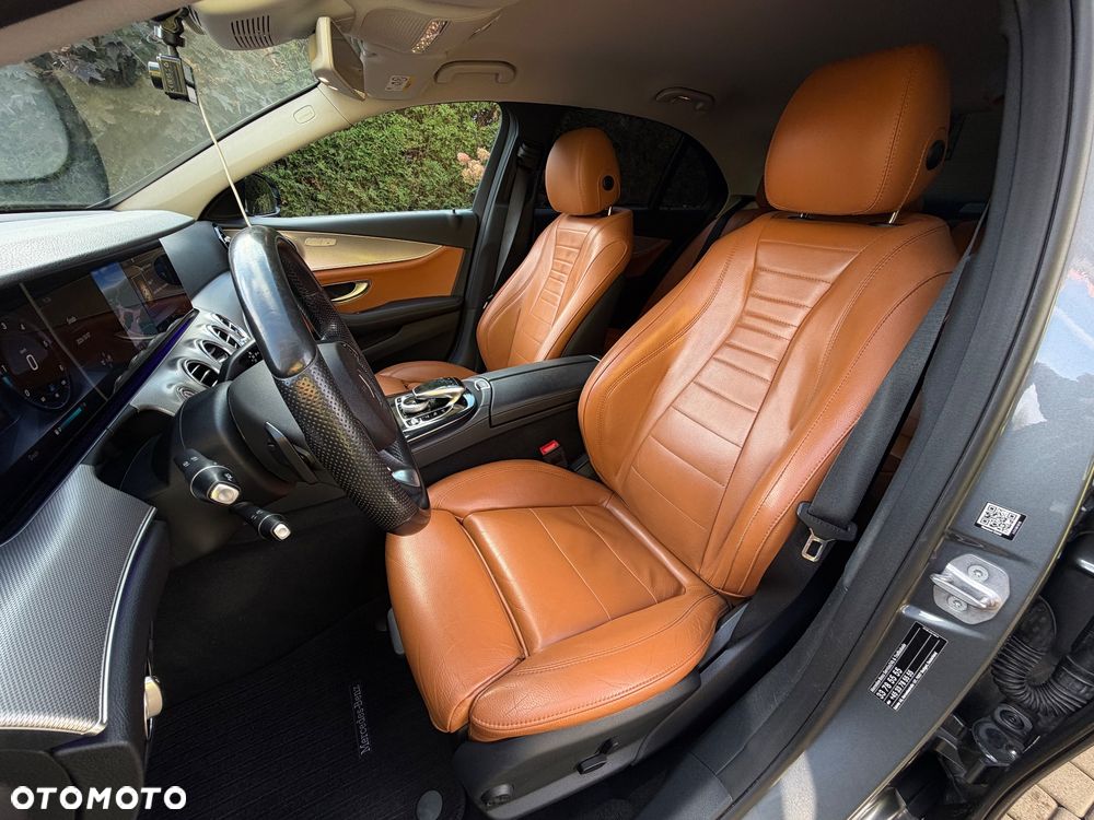 Mercedes-Benz Klasa E 220 d Business Edition 9G-TRONIC - 9