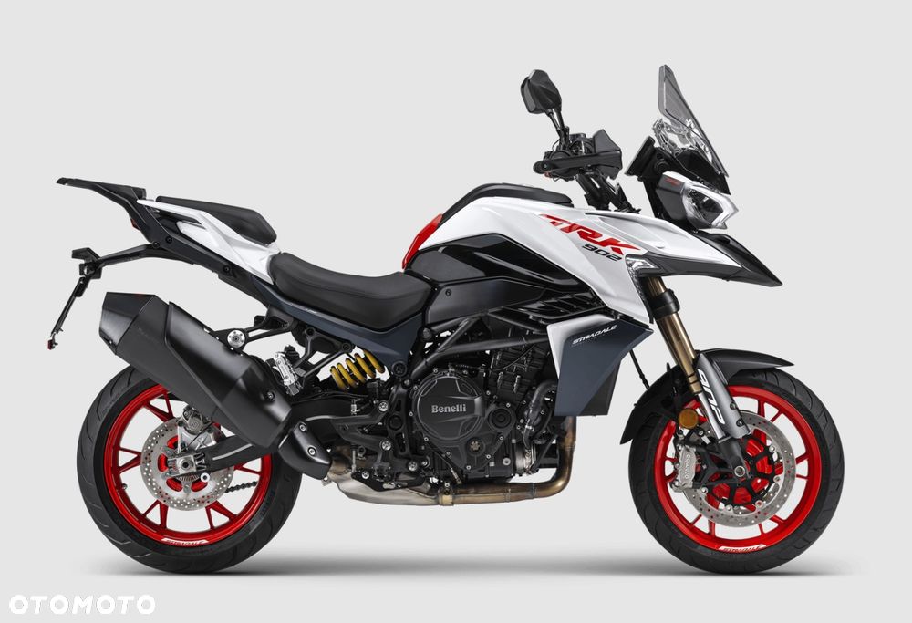 Benelli TRK 902 Xplorer - 1
