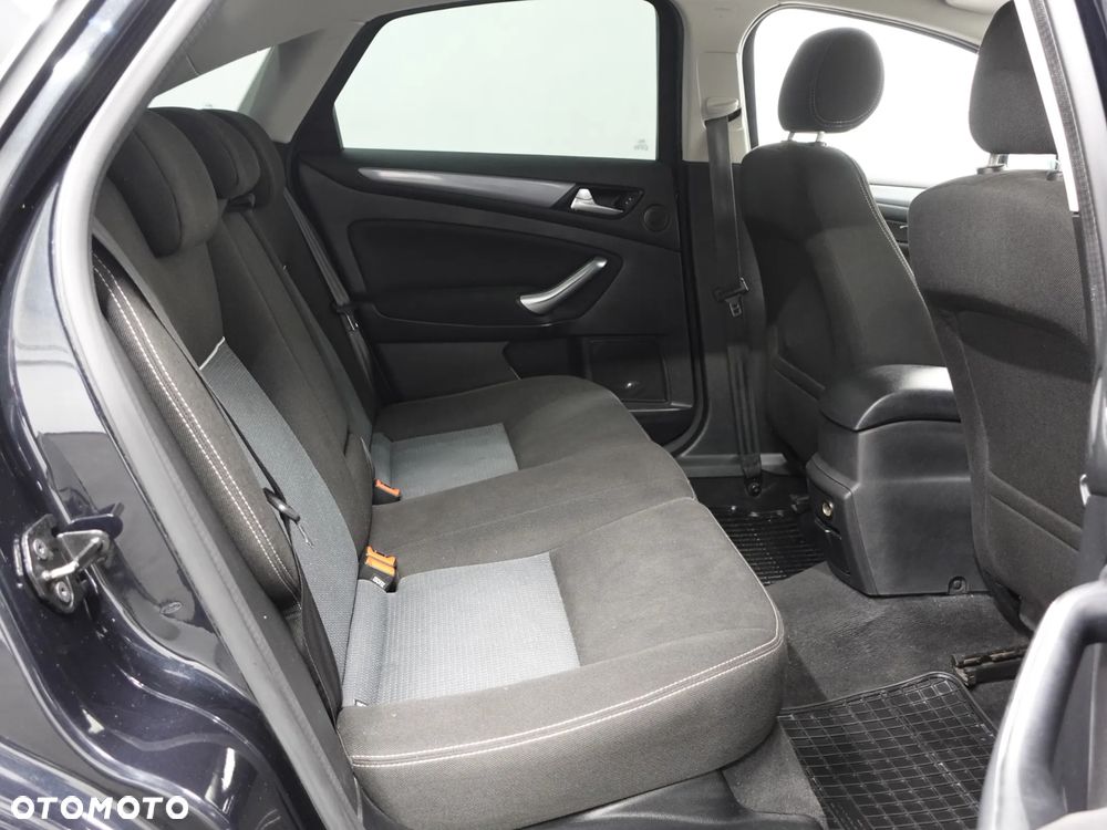 Ford Mondeo 1.6 TDCi Trend - 25