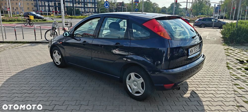 Ford Focus 1.6 Comfort X / 100 - 18