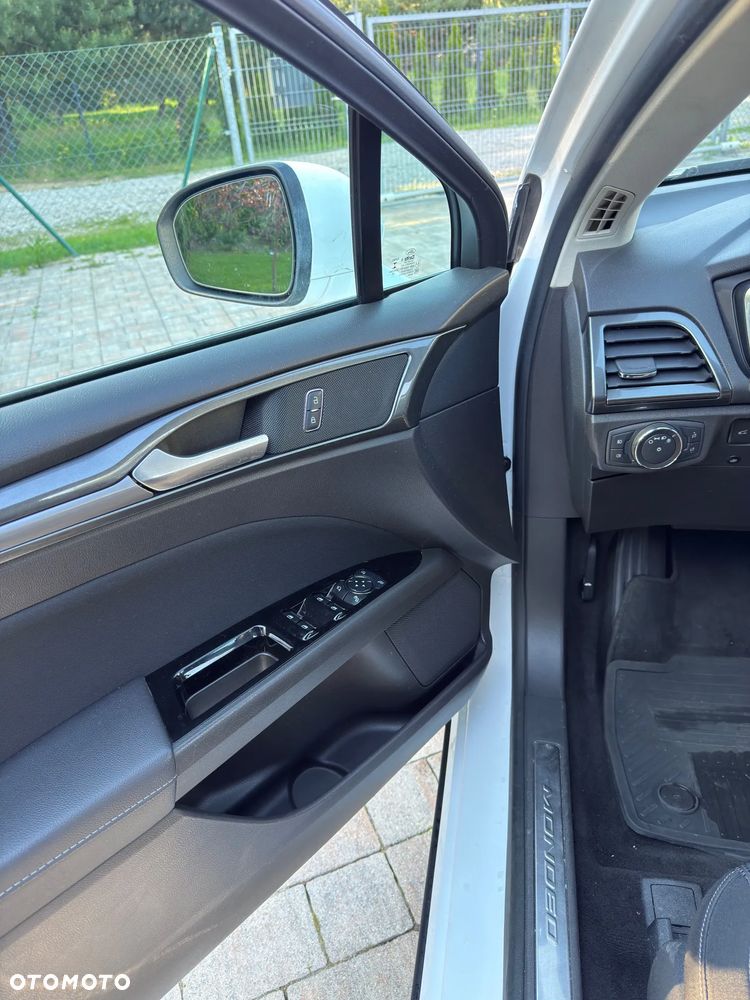Ford Mondeo 2.0 EcoBlue Titanium AWD - 10