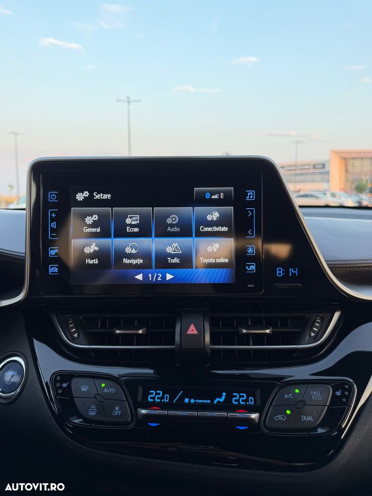 Toyota C-HR Lounge - 13