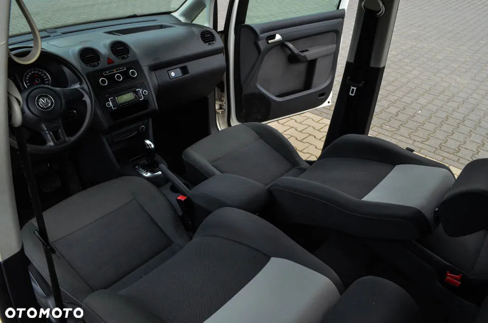 Volkswagen Caddy Maxi 1.6 TDI Comfortline DSG - 36