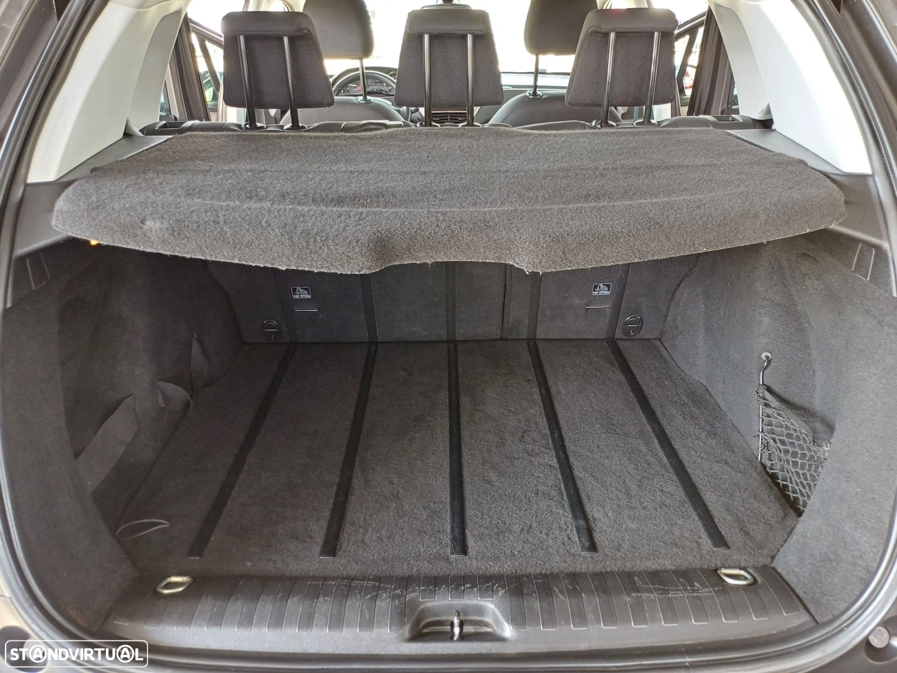 Peugeot 2008 1.4 HDi Allure - 23
