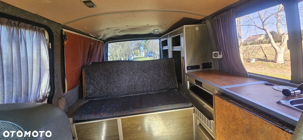 Volkswagen T5 - 8