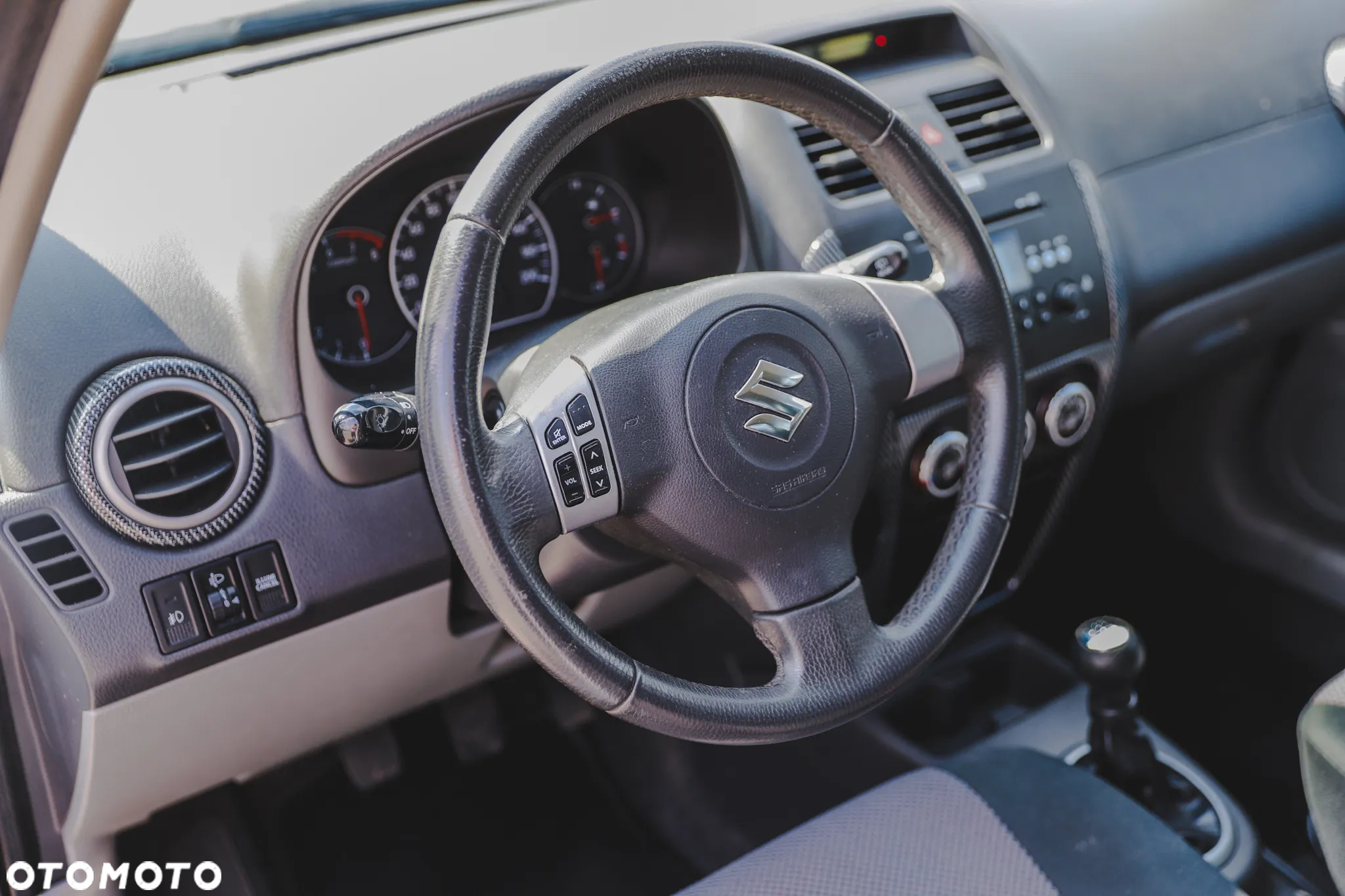 Suzuki SX4 - 16