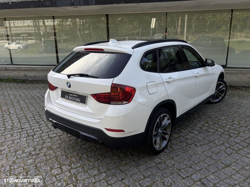 BMW X1 18 d xDrive Auto Line Sport - 4
