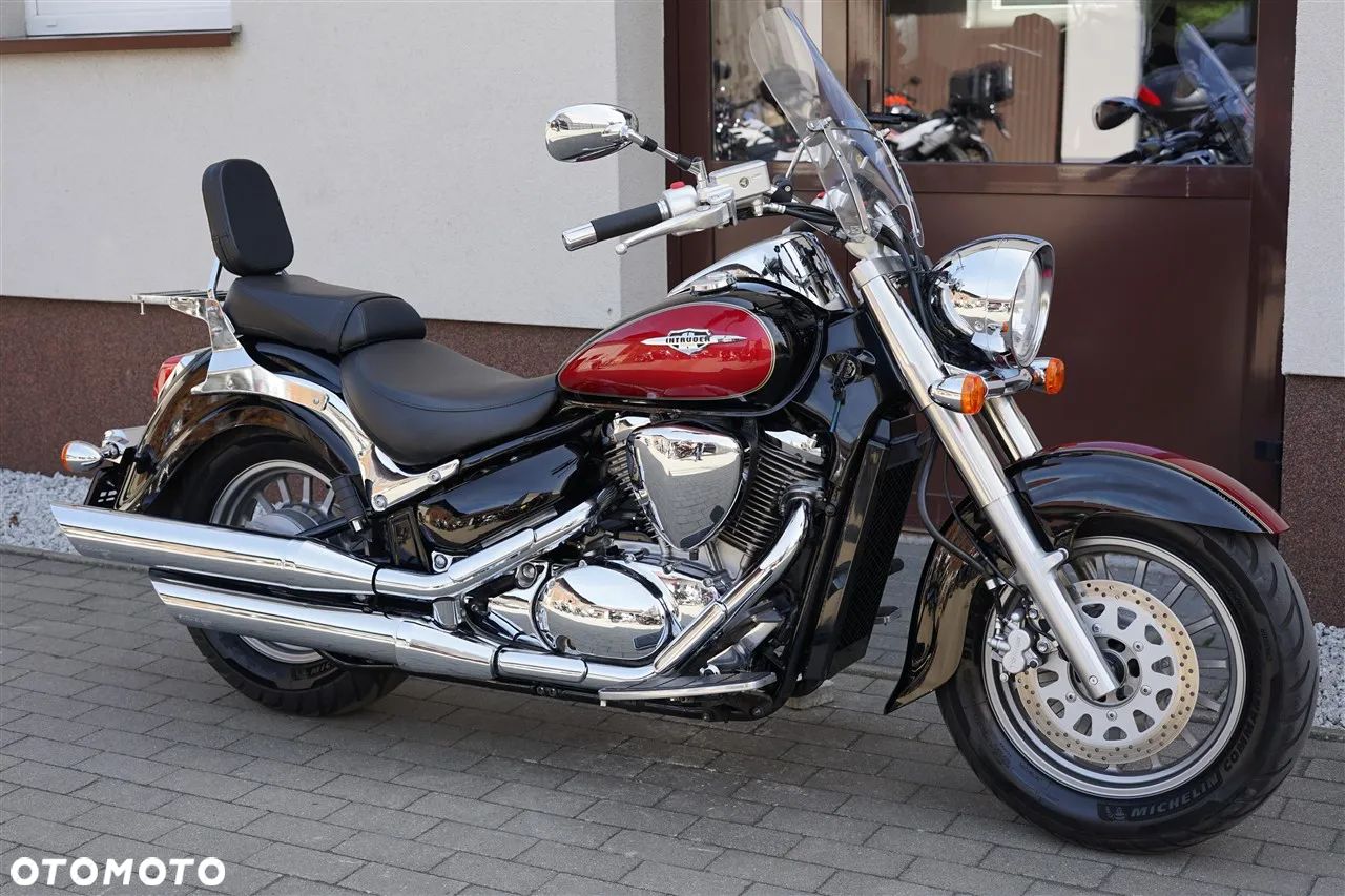 Suzuki VL 800 Volusia - 1
