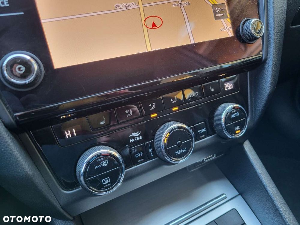 Skoda Octavia - 10