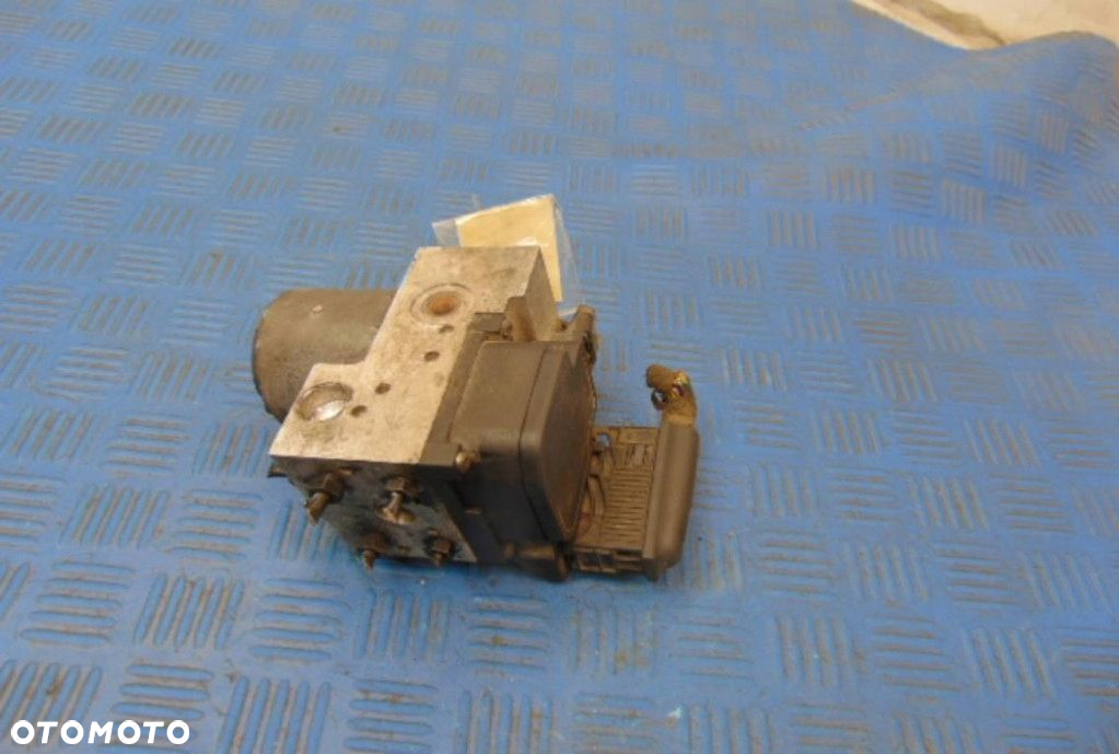 AUDI A4 B6 2.5D POMPA ABS 8E0614111T - 2