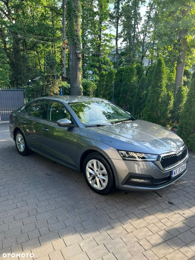 Skoda Octavia 2.0 TDI DSG Ambition - 11