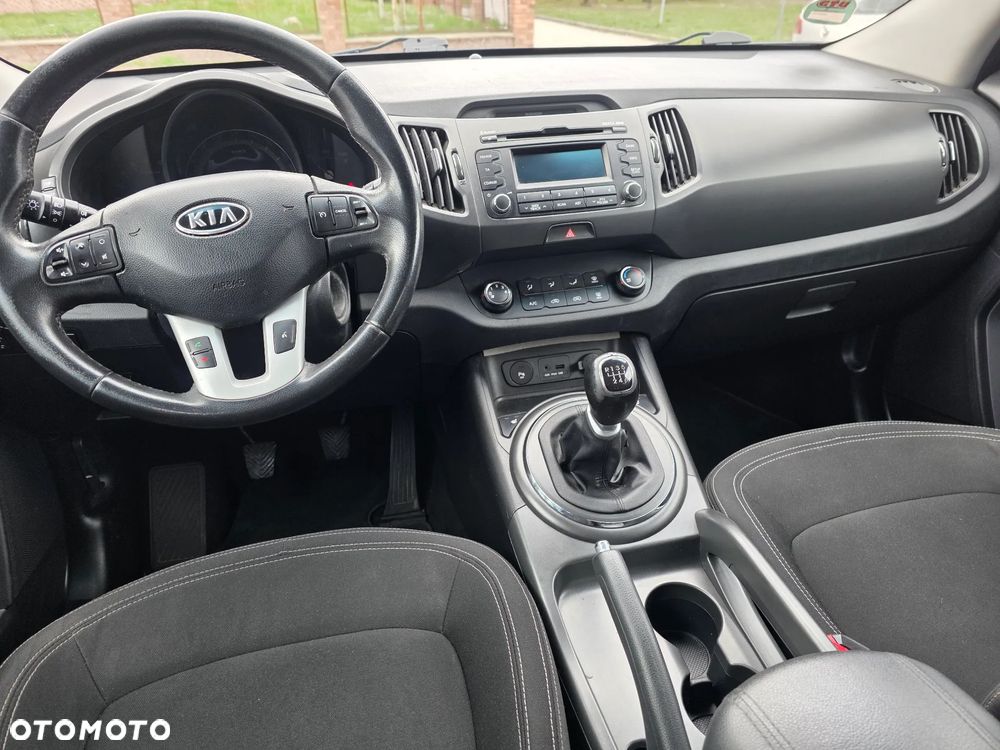 Kia Sportage 1.7 CRDI 2WD Attract - 26