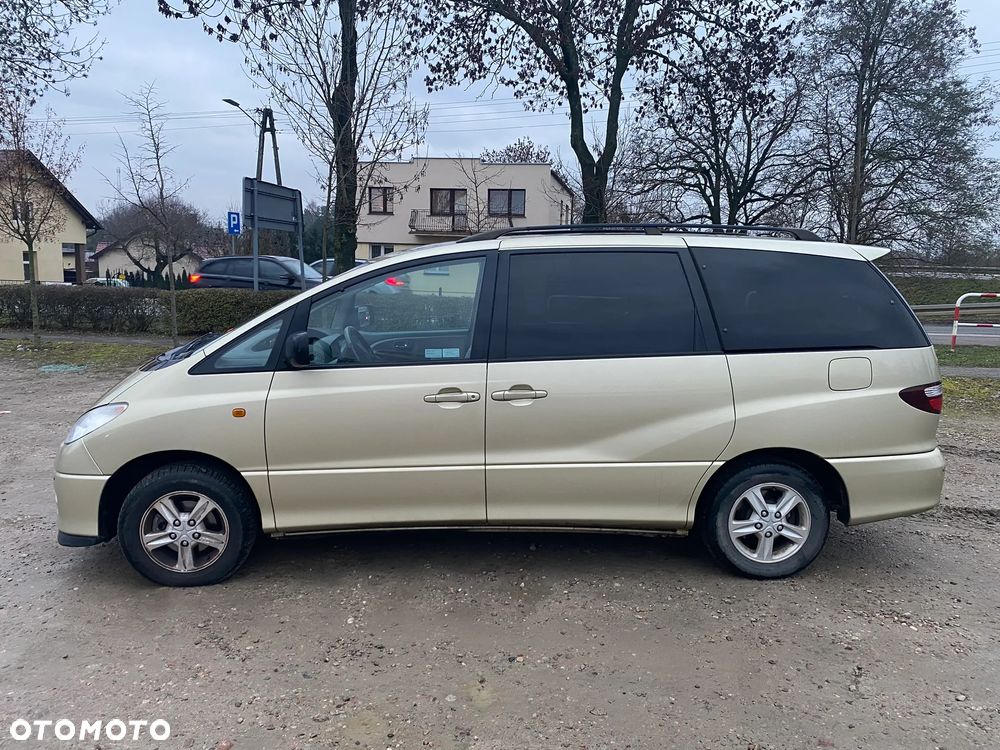 Toyota Previa - 6