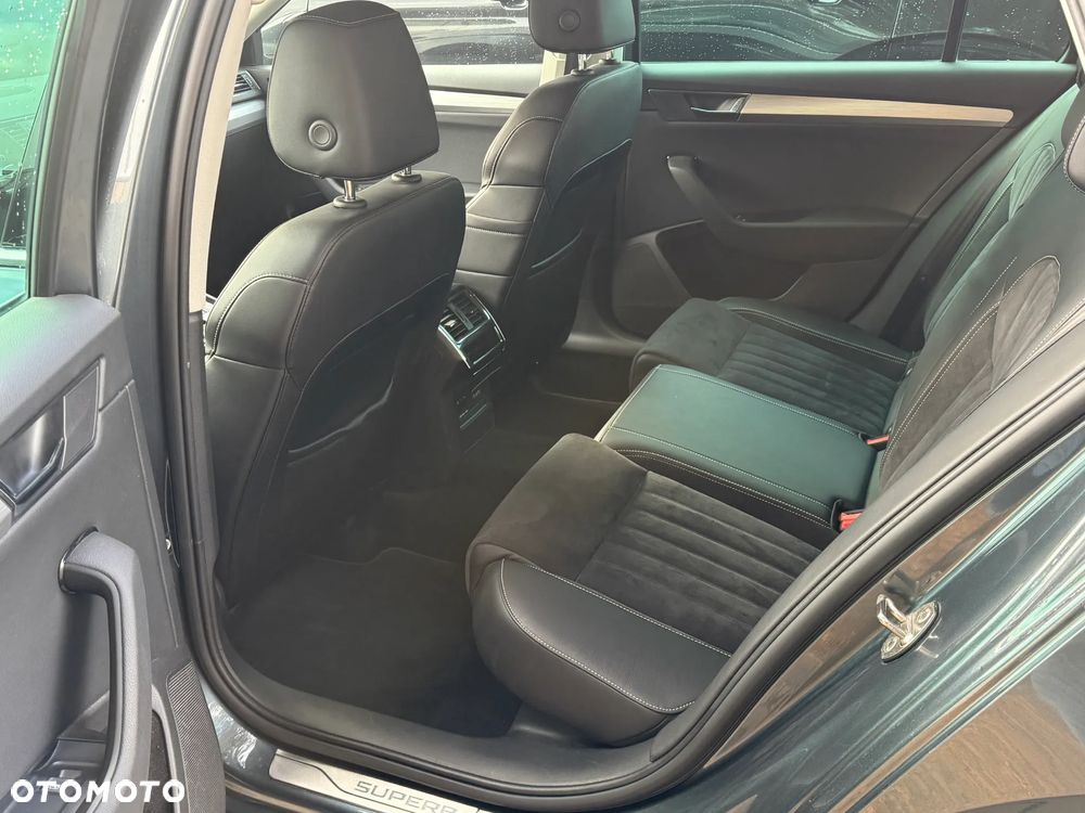 Skoda Superb 2.0 TDI Style DSG7 - 8