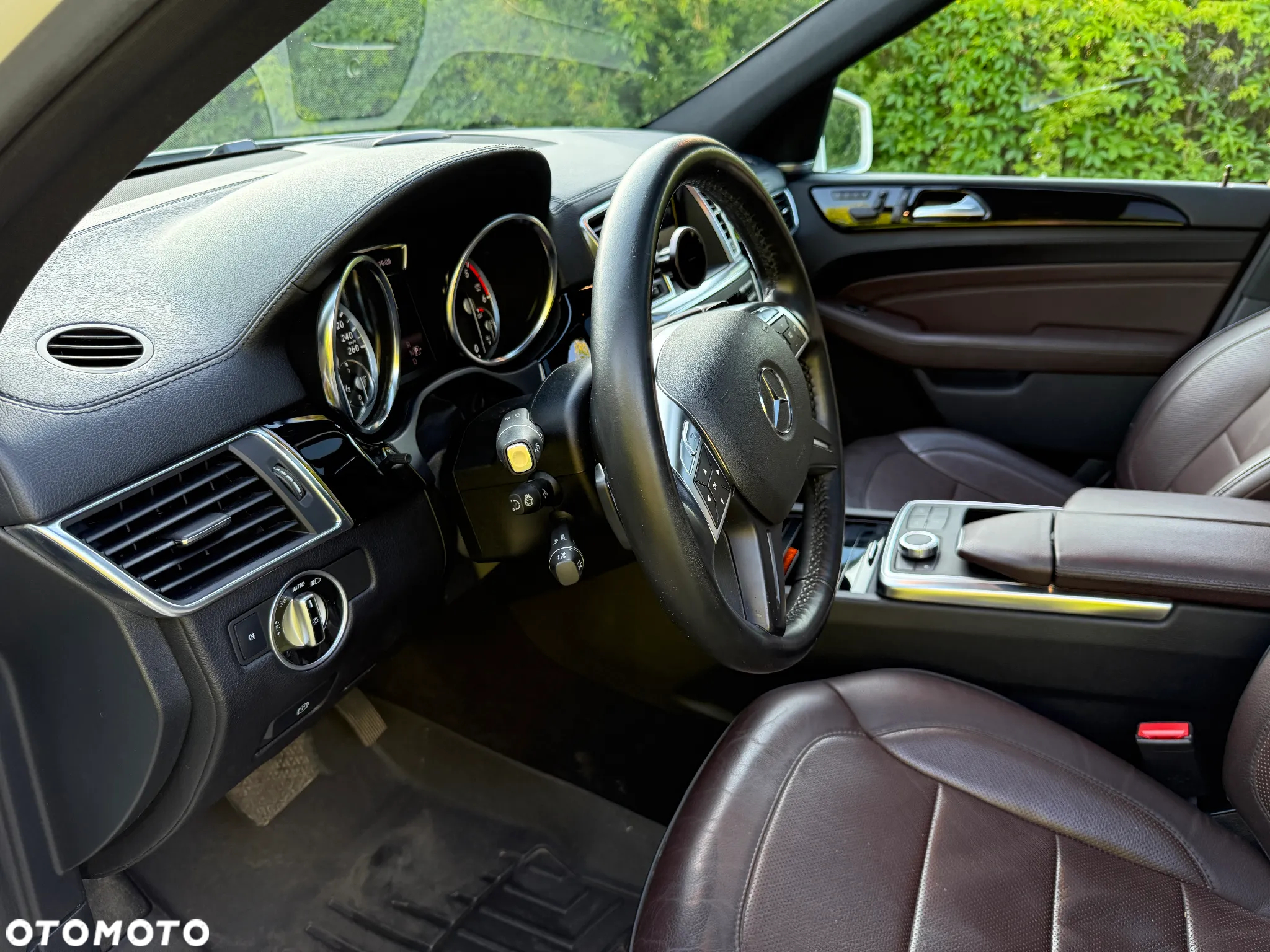 Mercedes-Benz ML 350 BlueTec 4-Matic - 22
