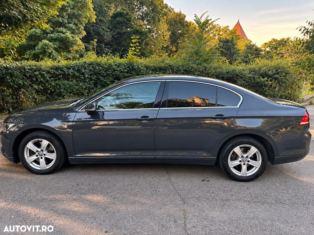 Volkswagen Passat 2.0 TDI DSG Advance - 5