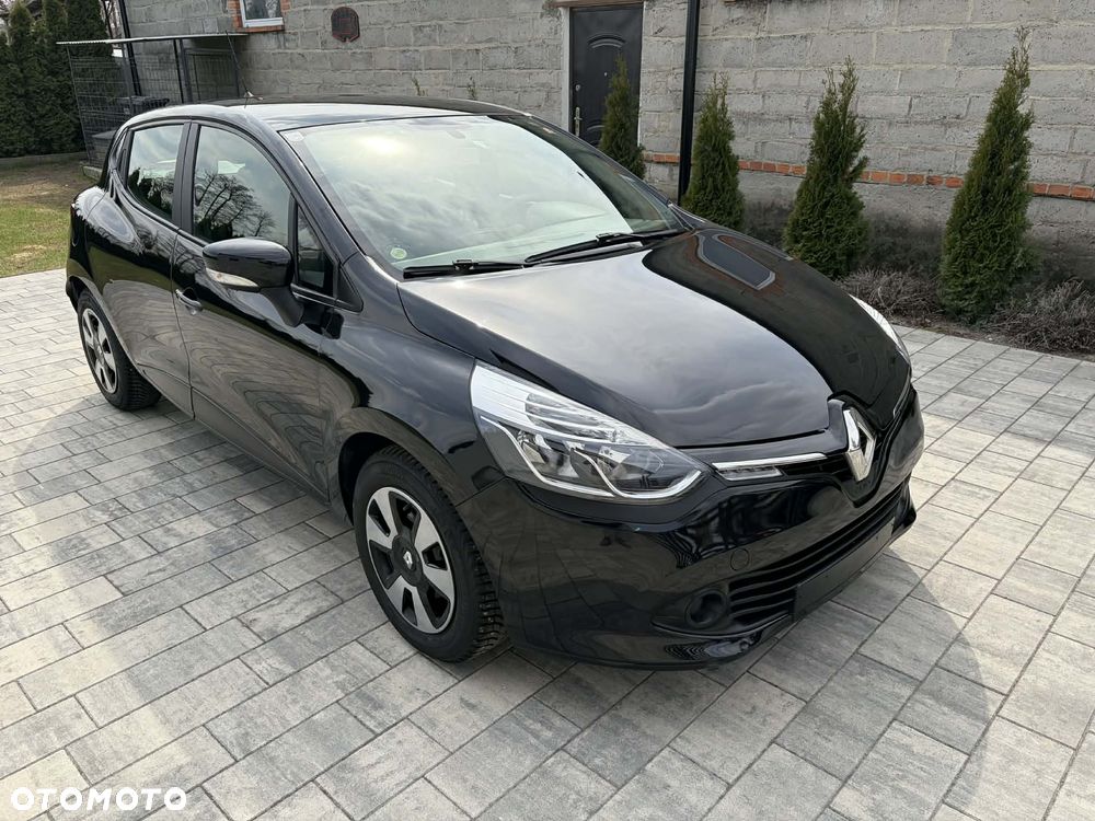 Renault Clio 1.2 16V 75 Collection - 5