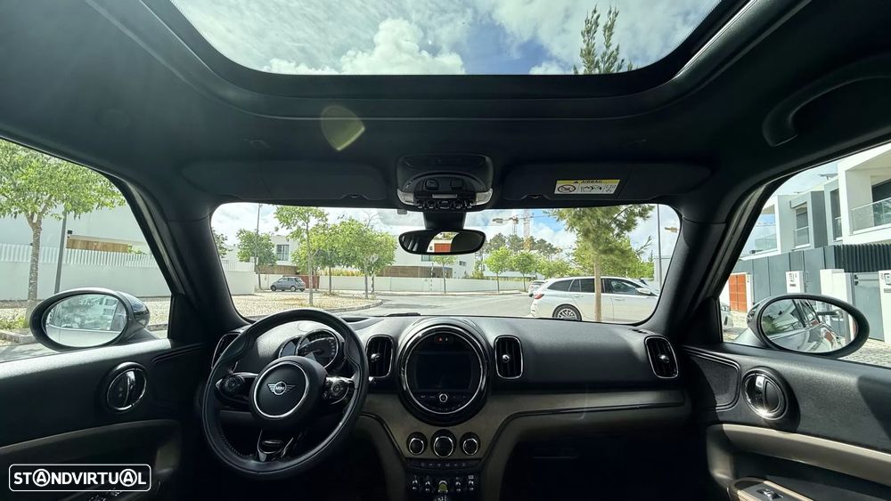 MINI Countryman Cooper SE ALL4 Auto - 16