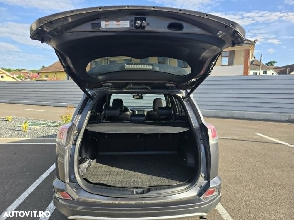 Toyota RAV4 2.0 D-4D 2WD Executive - 3