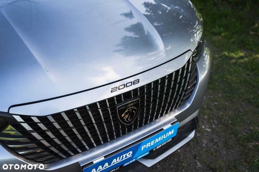Peugeot 2008 - 11